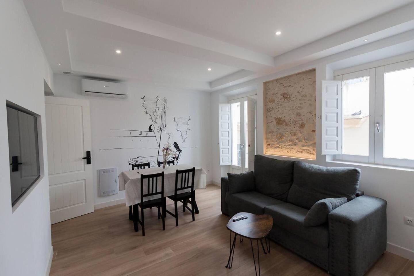 Apartamentos La Cruz Verde كاديز الغرفة الصورة