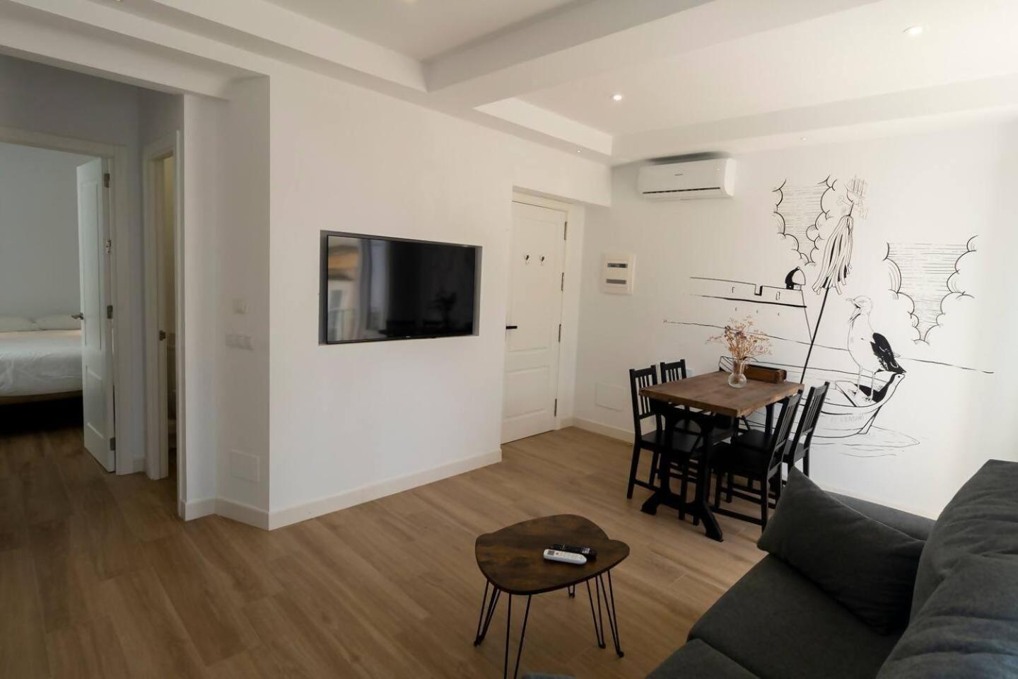 Apartamentos La Cruz Verde كاديز الغرفة الصورة